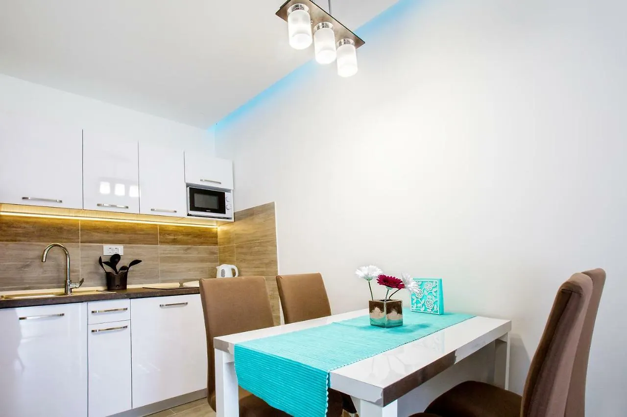 Apartment Nives In The City Center - Free Parking Split