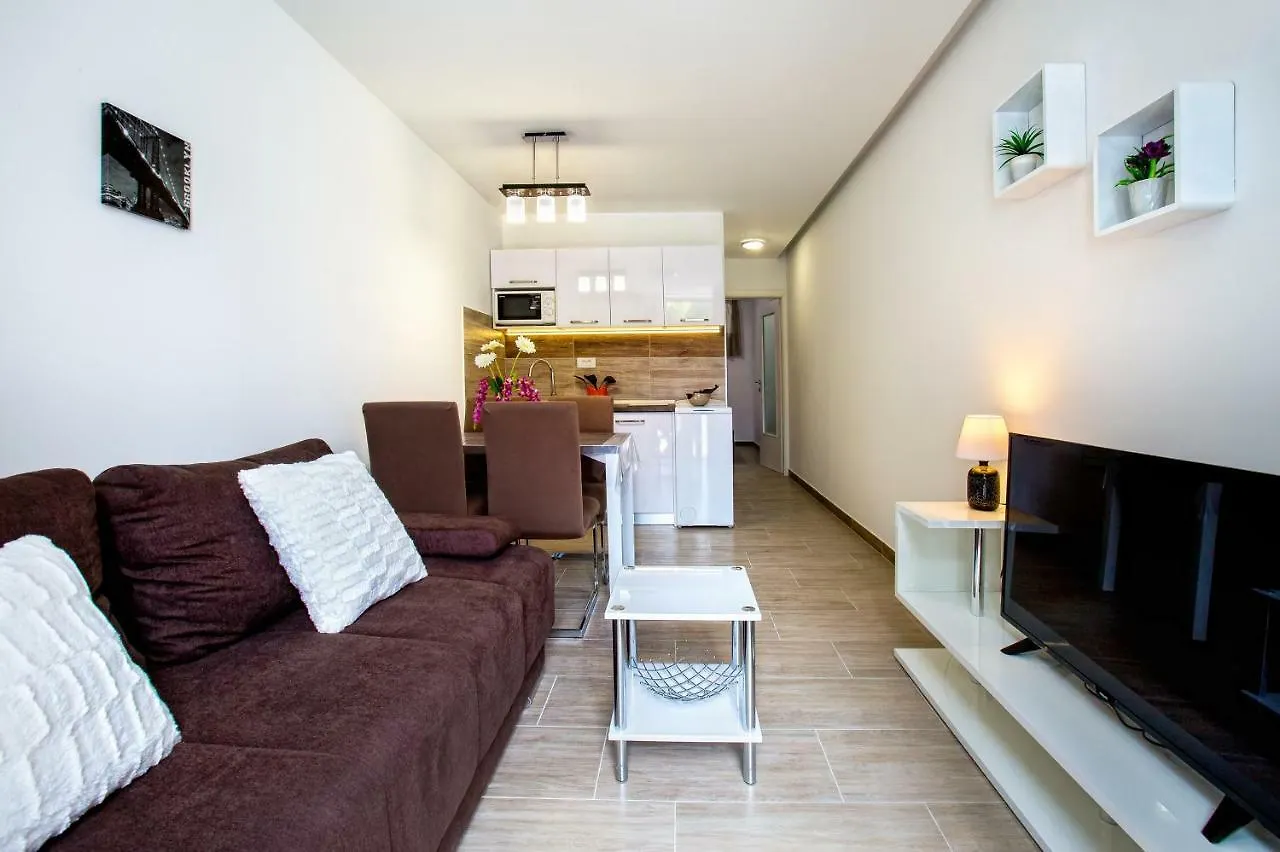 Apartment Nives In The City Center - Free Parking Split Croatia